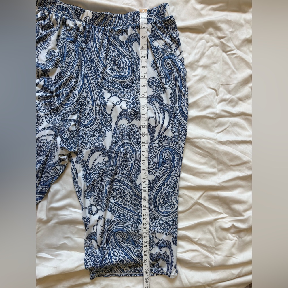 Pajama set - Picture 6 of 8
